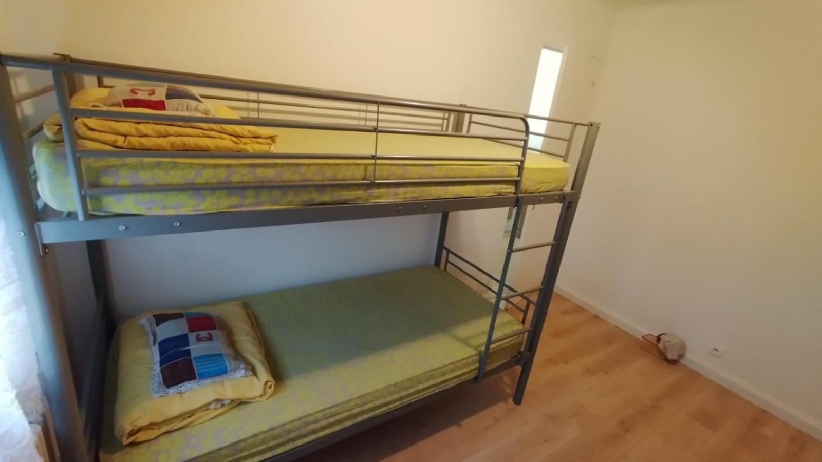 Tony House Hostel Bondy Ngoại thất bức ảnh